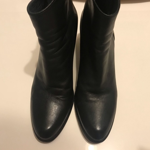 Stuart Weitzman black leather boots - Picture 12 of 14